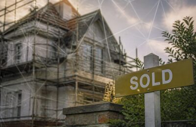 Blocajul ANCPI poate scumpi cu până la 14.000 de euro o tranzacție imobiliară