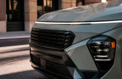 Hyundai Kona 2027 apare cu un design mai înalt și mai apropiat de un SUV compact