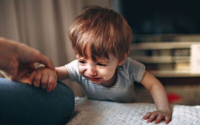 Cum pot părinții să reducă teama de eșec a copilului prin 6 lecții despre greșeli, emoții și apreciere